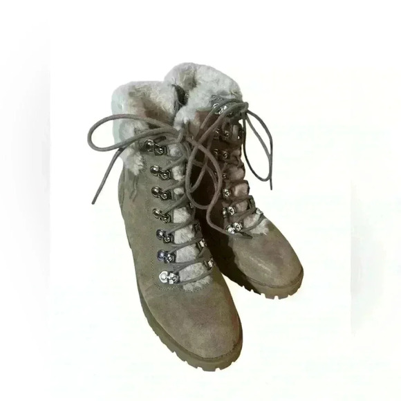 Madden Girl Lace Up Tan Boots with Fur Trim Size 7 - Picture 1 of 7